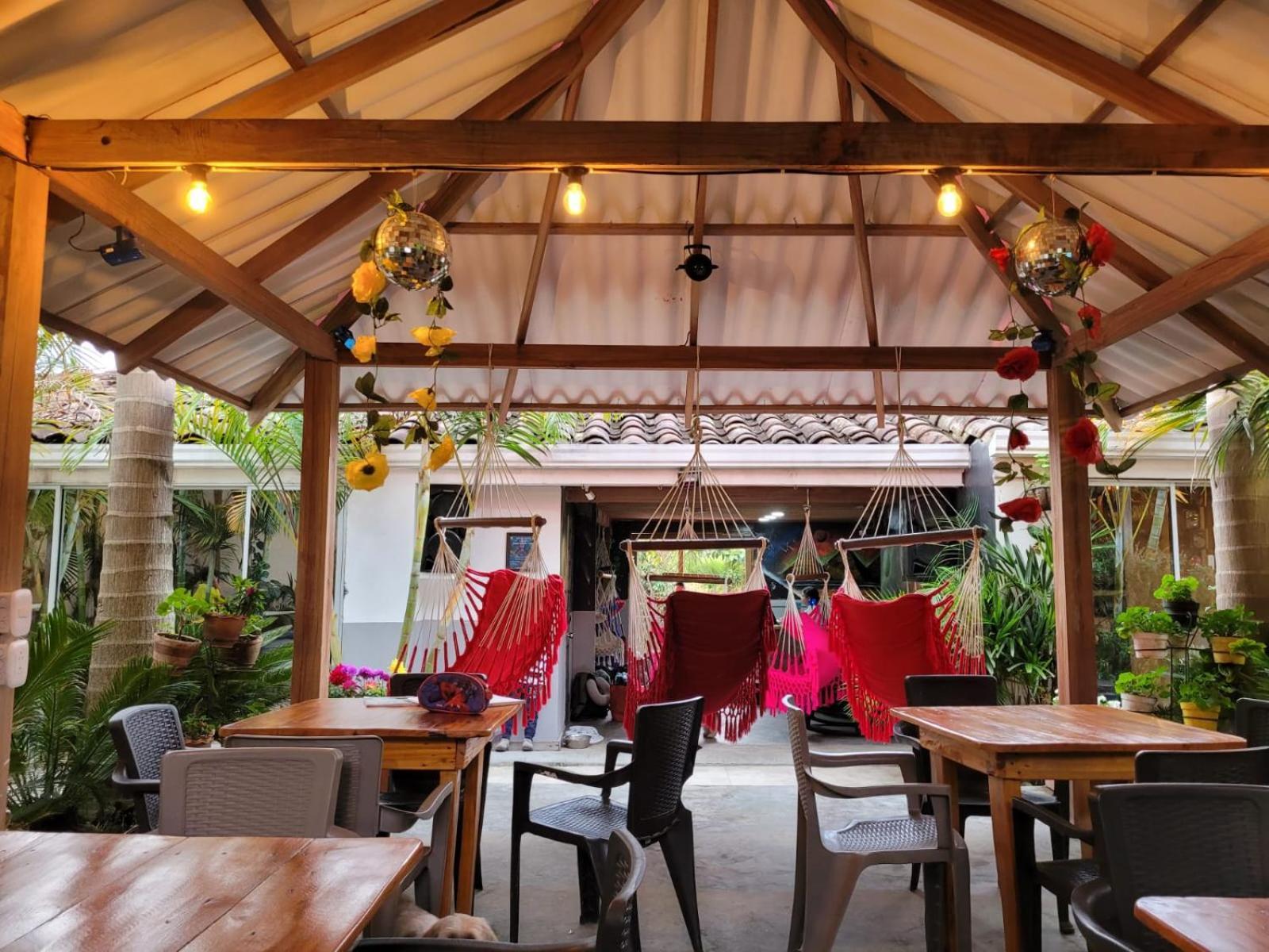 Hostal Hilltop Σαλέντο Εξωτερικό φωτογραφία